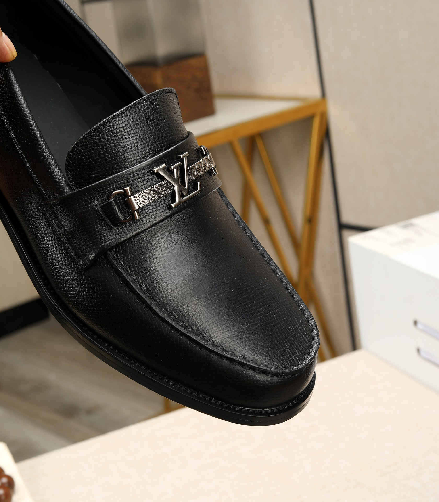 LV men's leather shoes-48