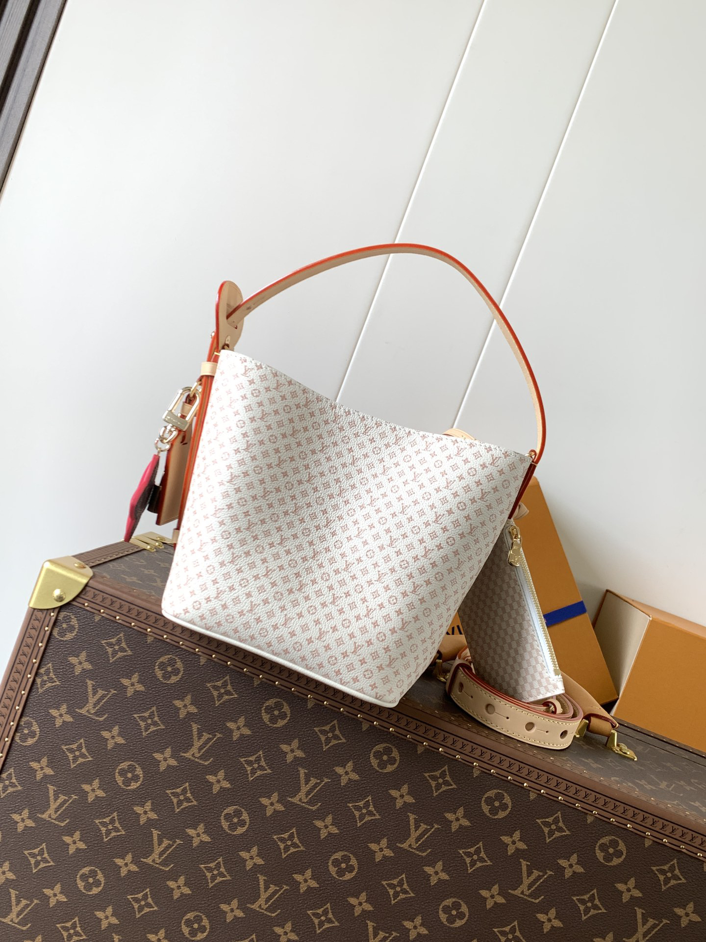 Louis Vuitton bag-199