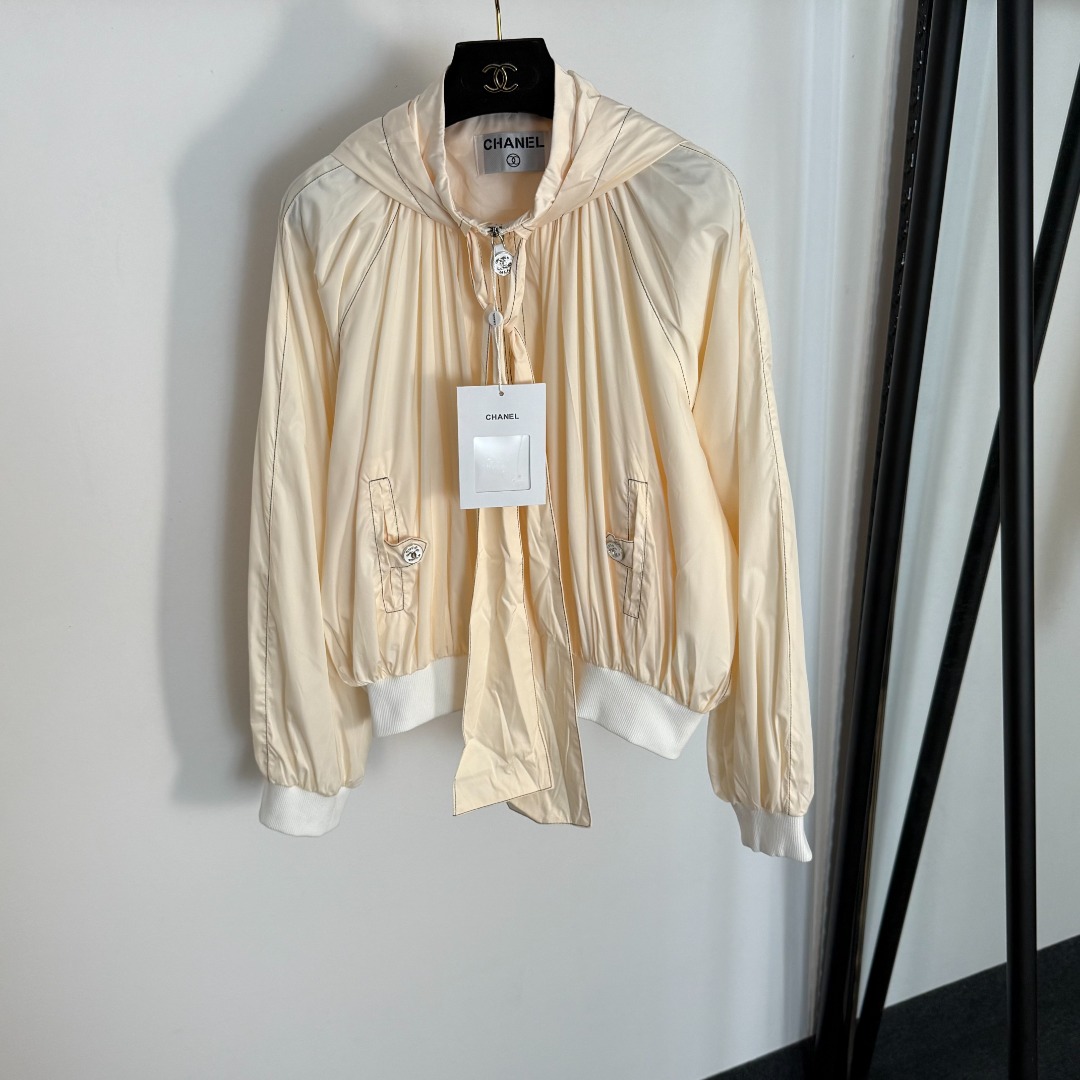 Chanel Clothing-191