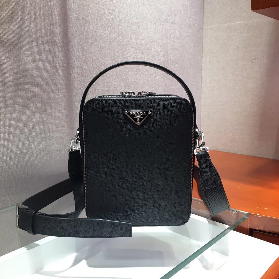 Prada Men Saffiano Leather Backpack 2VZ036