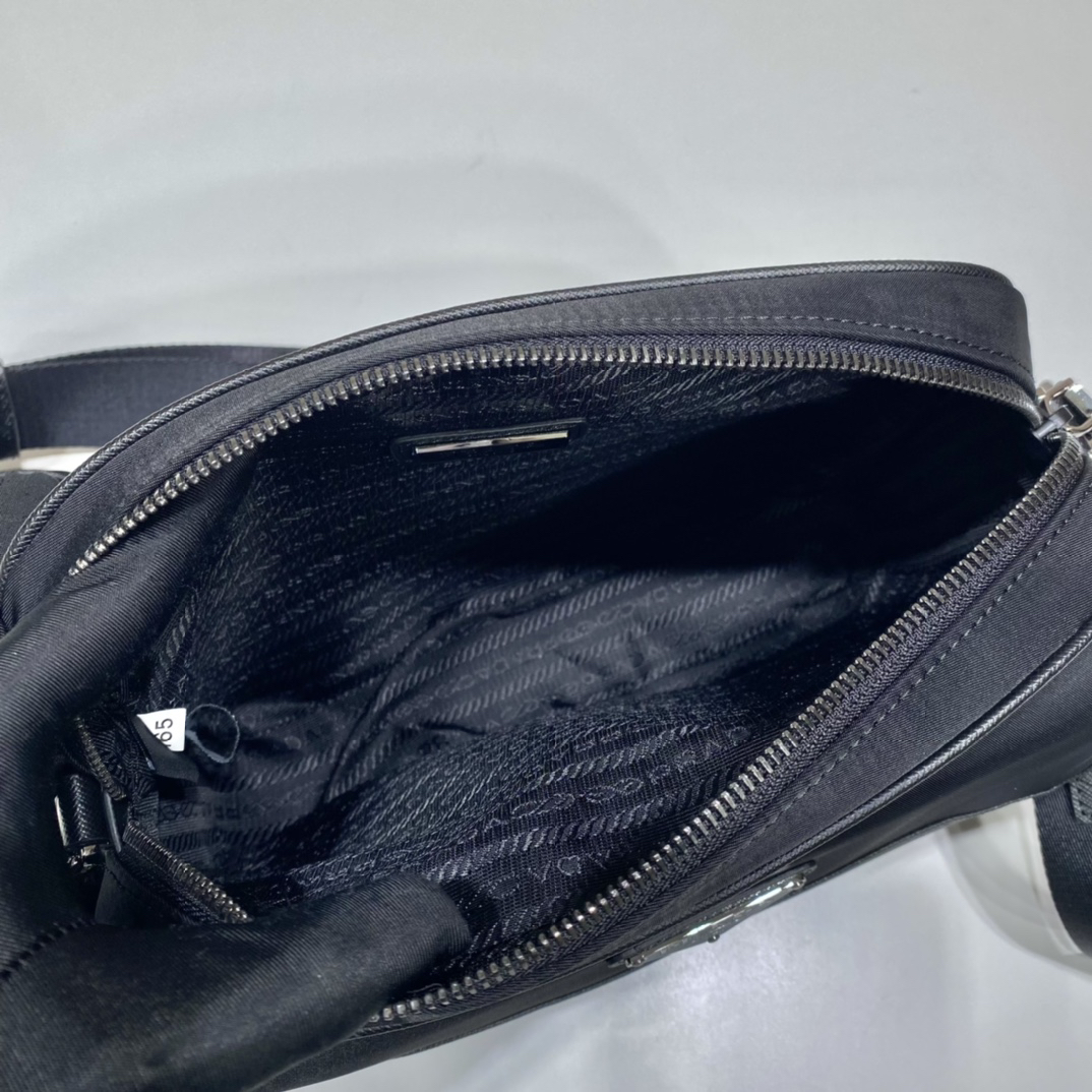 Prada bag-194
