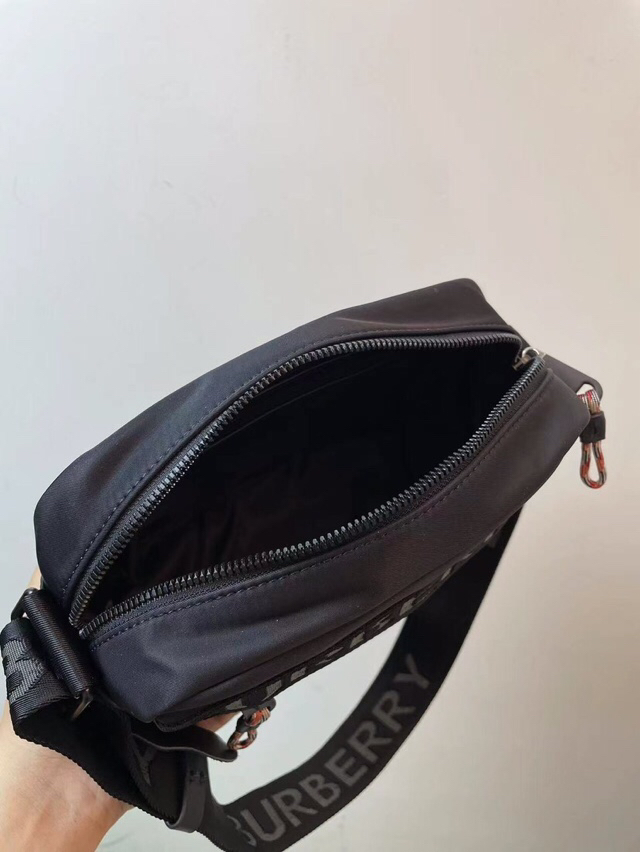 Burberry bag-142