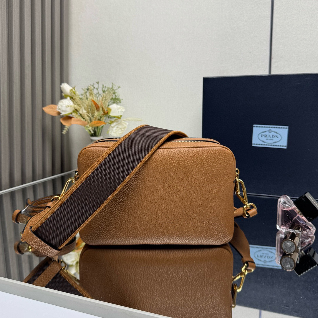 Prada bag-122