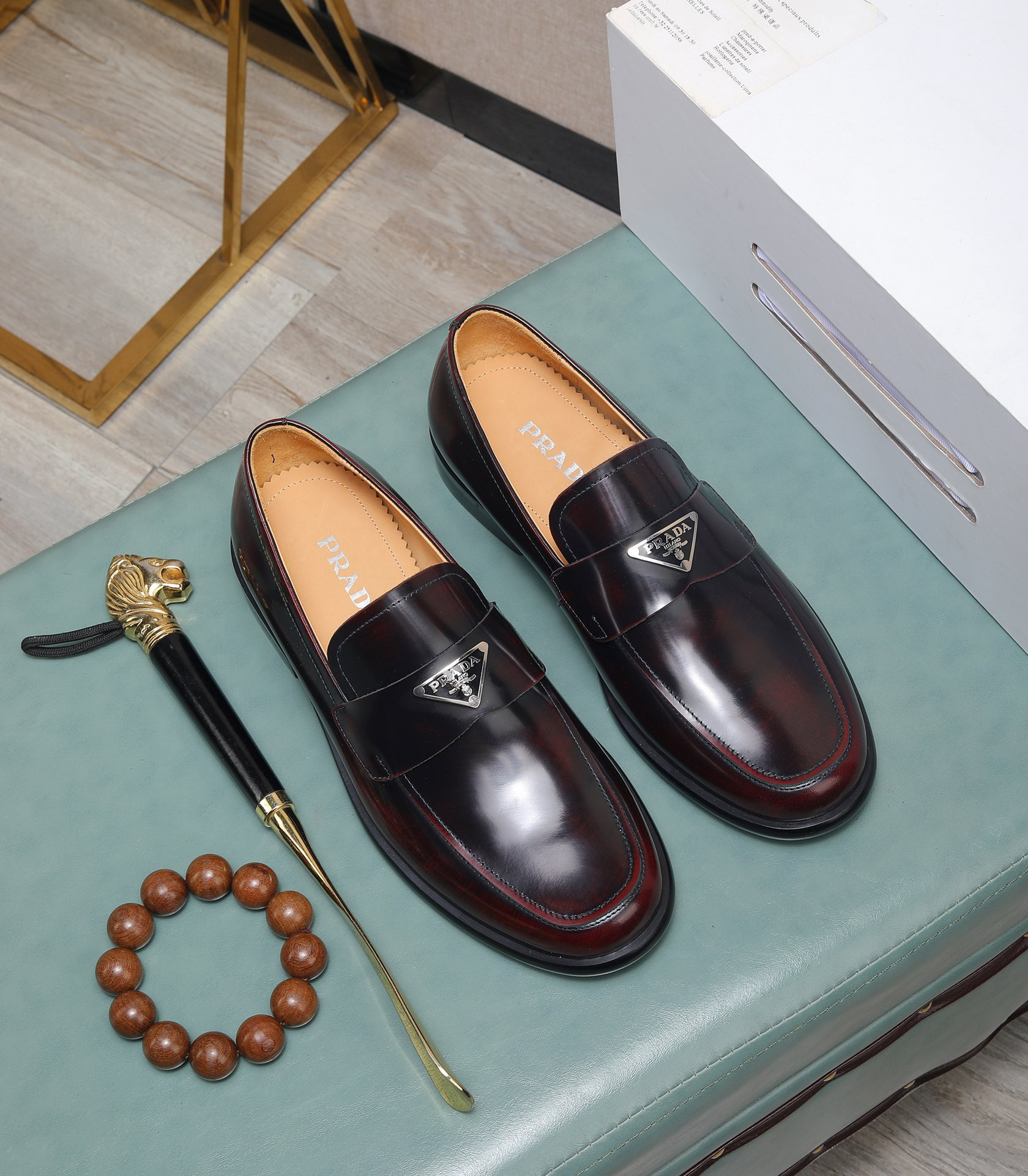 Prada men's leather shoes-31