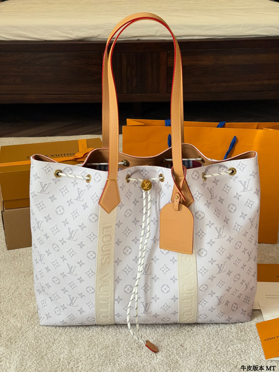 Louis Vuitton bag-177