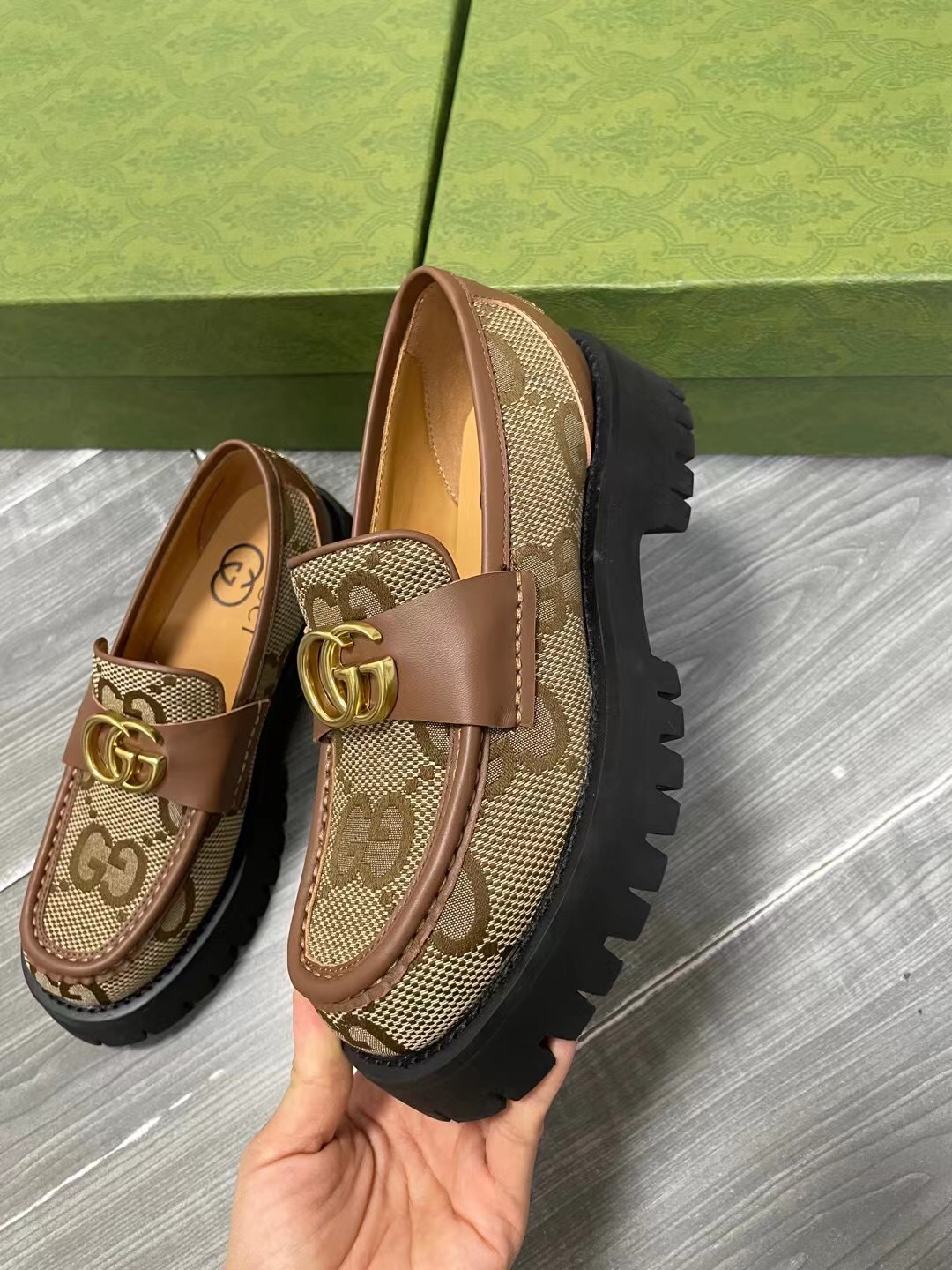 Gucci women's leather shoes-86