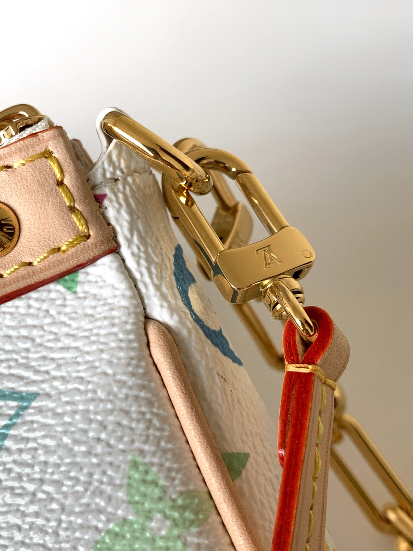 Louis Vuitton bag-165