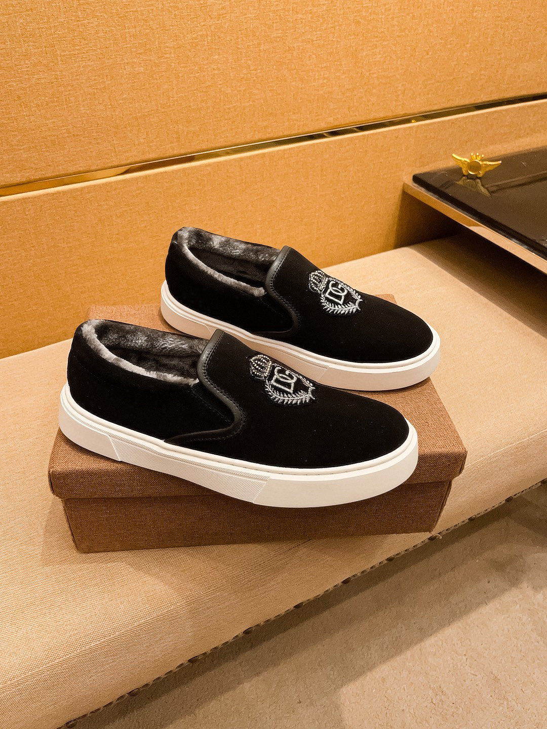 D&G Sneakers-167