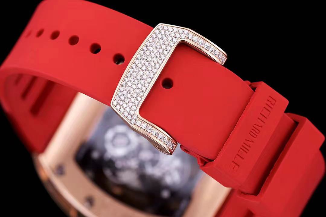 Watch 12