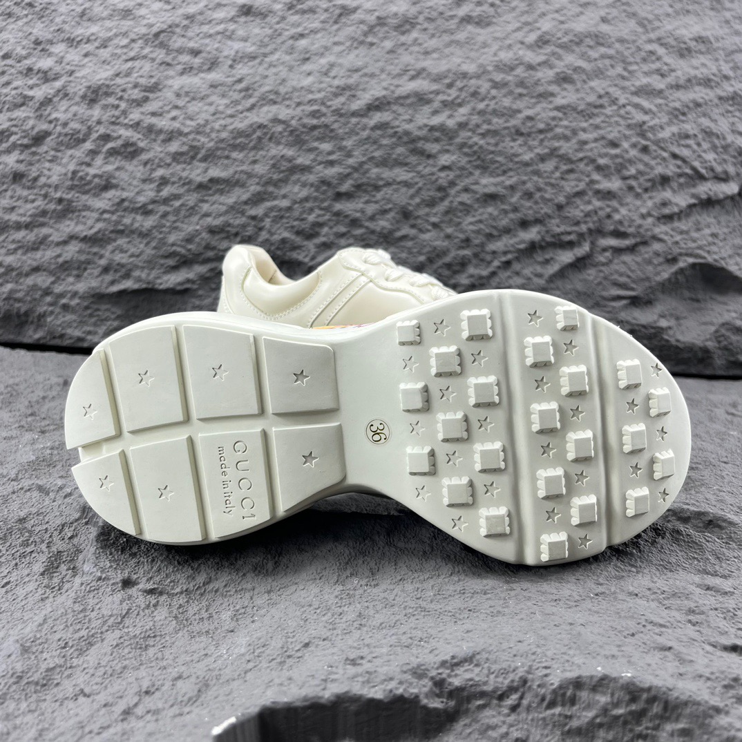 Gucci Sneakers-169