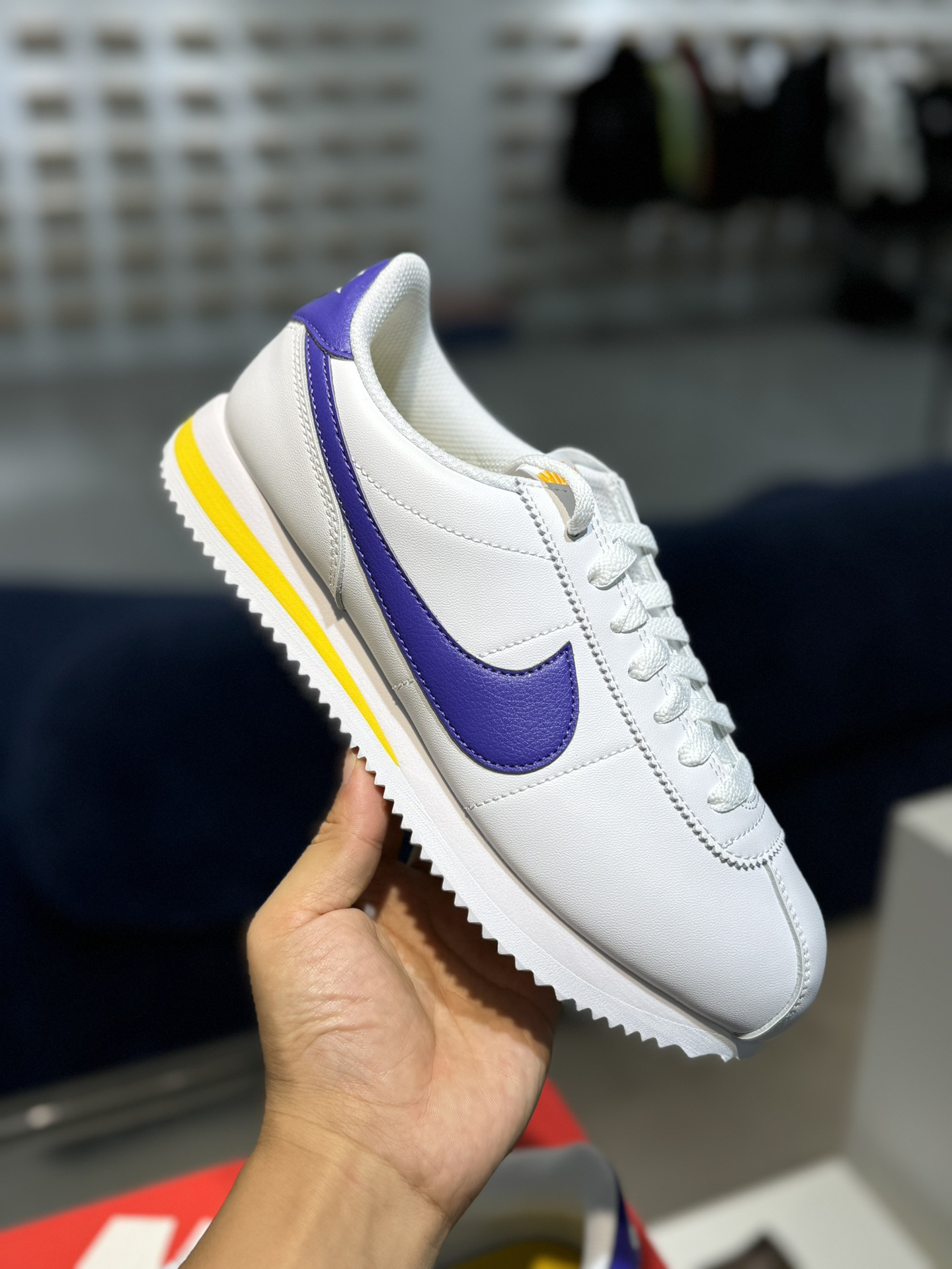 Nike Sneakers-15