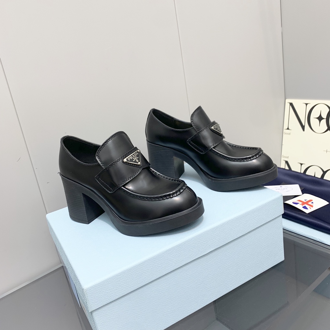 Prada women's leather shoes-34