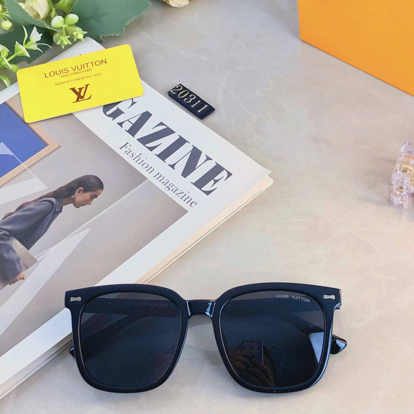 LV glasses-21