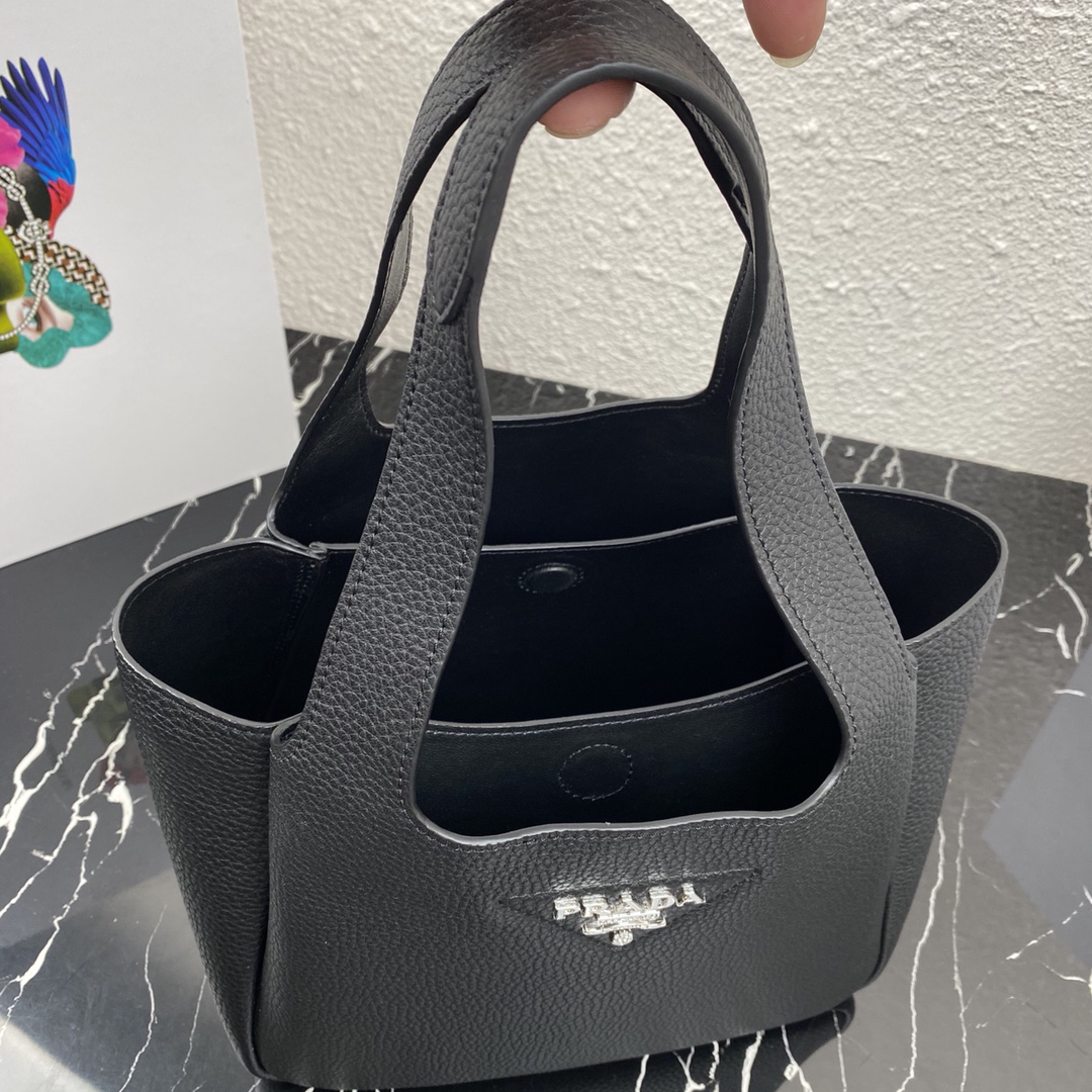 Prada bag-145
