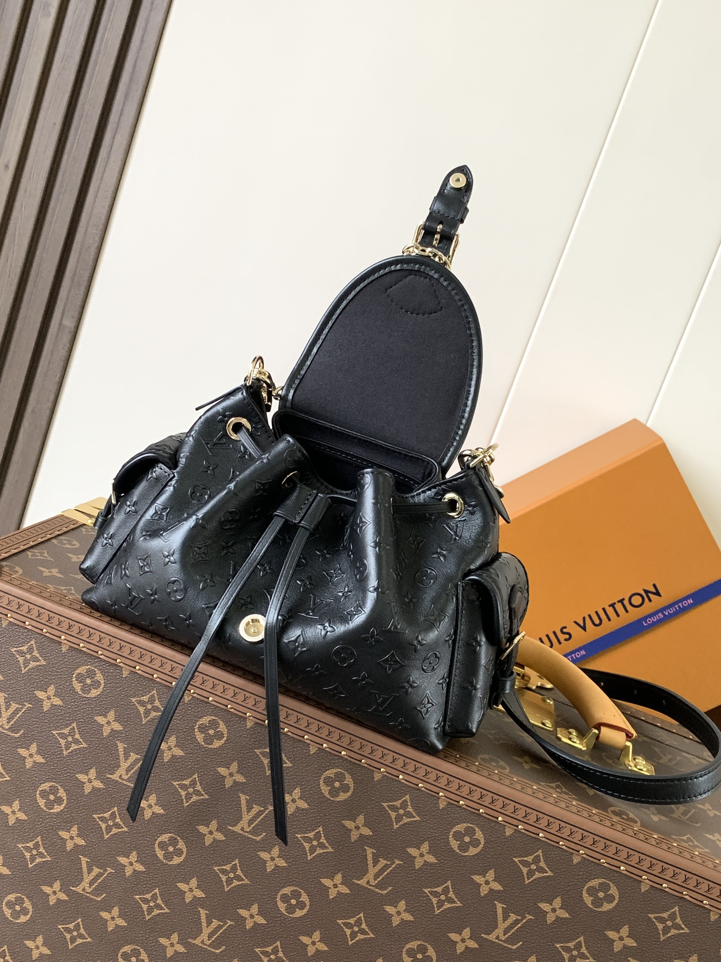 Louis Vuitton bag-95