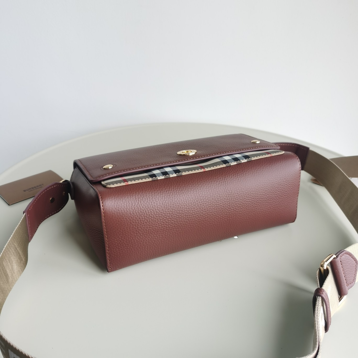 Burberry bag-115