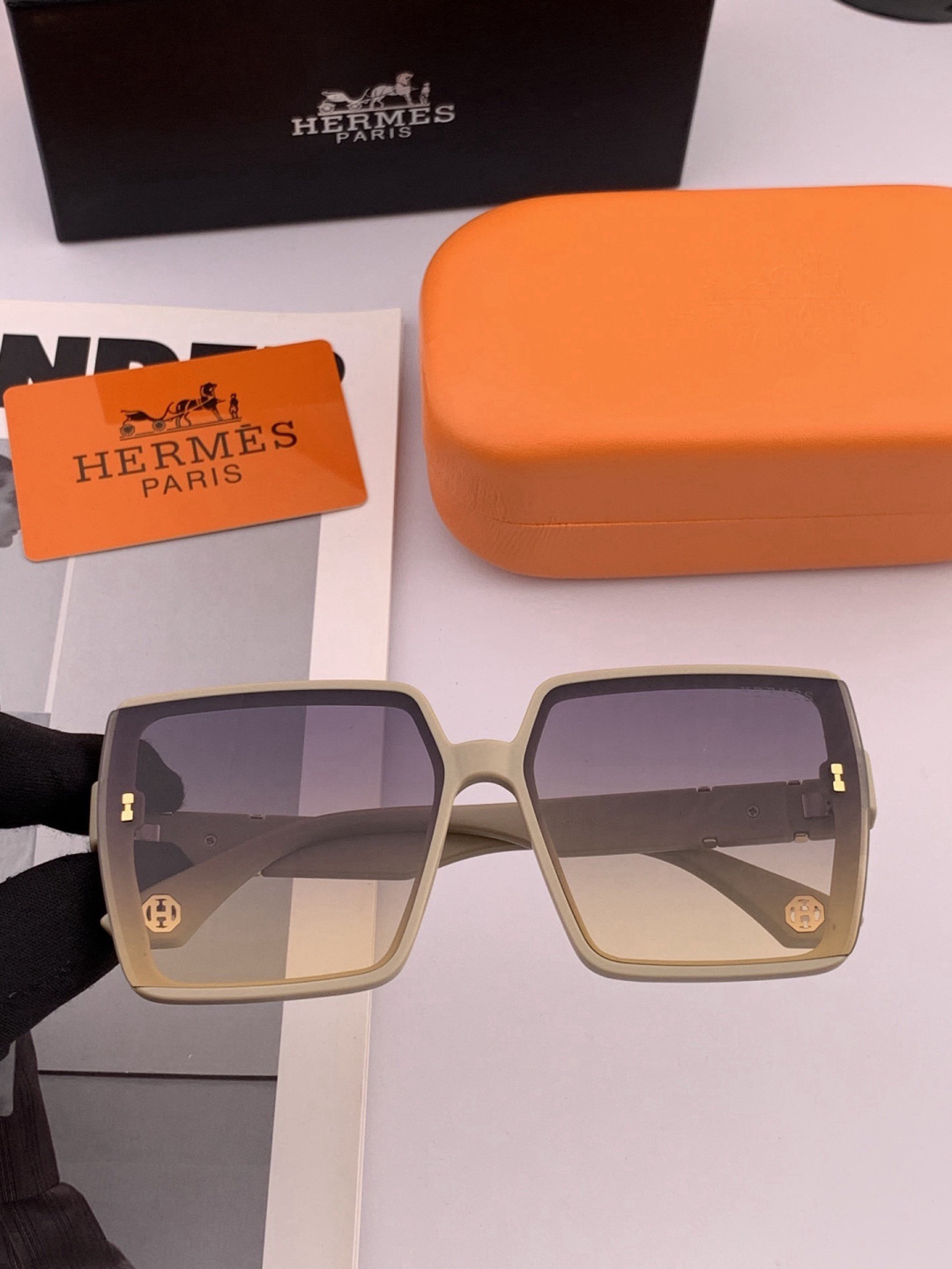 Hermes glasses-3