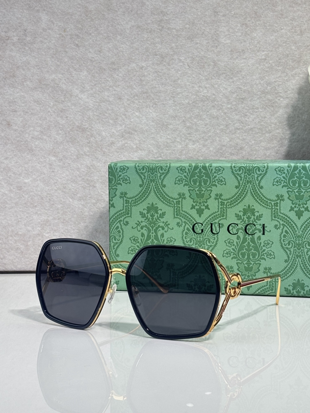 Gucci glasses-21