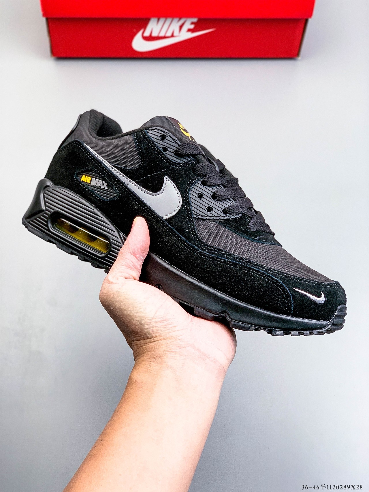 Nike Sneakers-323