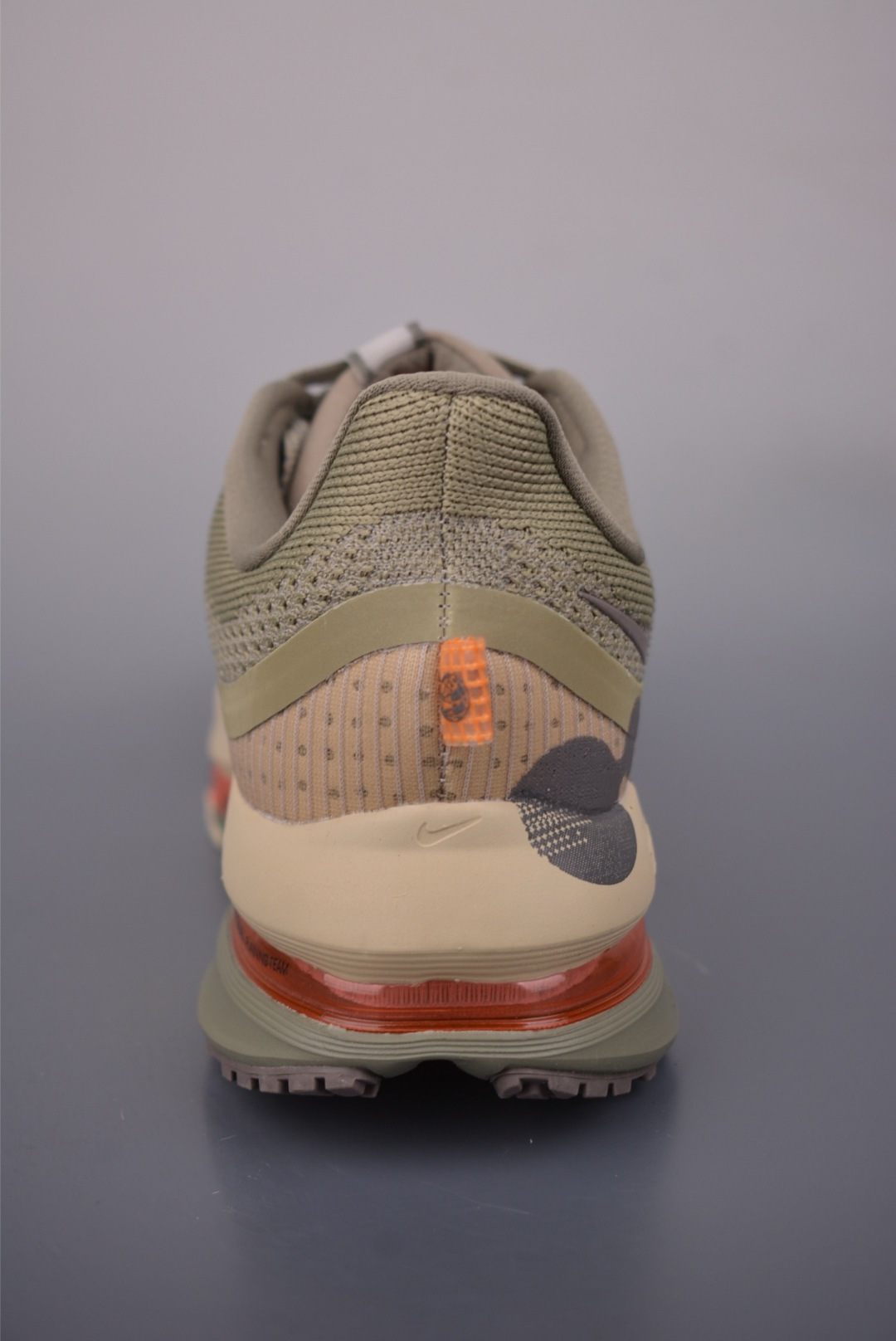 Nike Sneakers-280