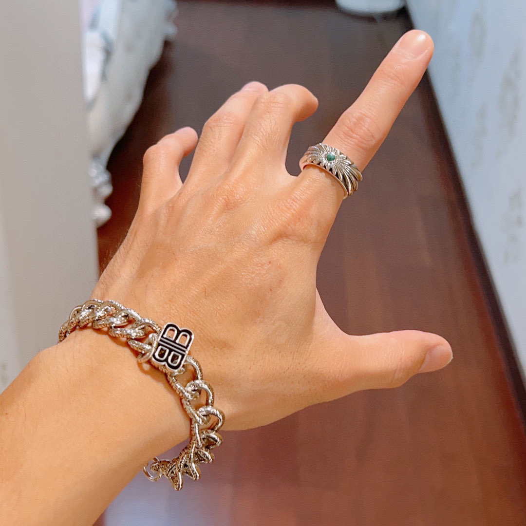 Gucci ring-80