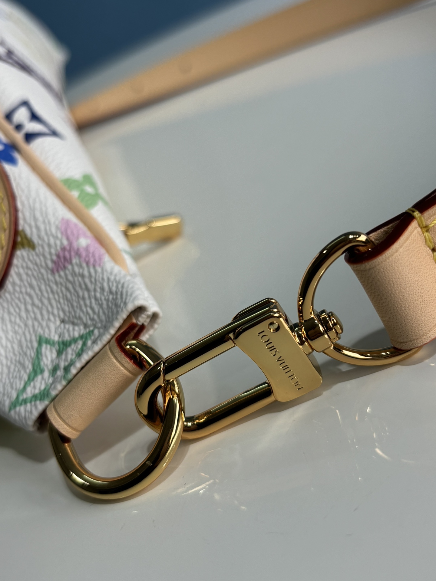 Louis Vuitton bag-89