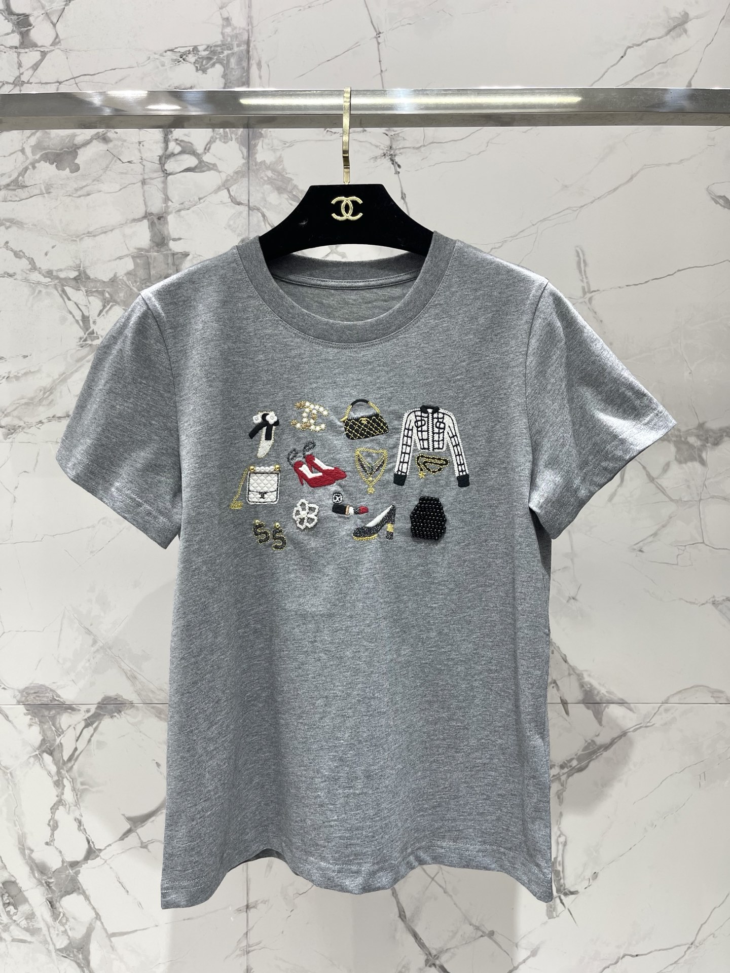 Chanel clothing-137