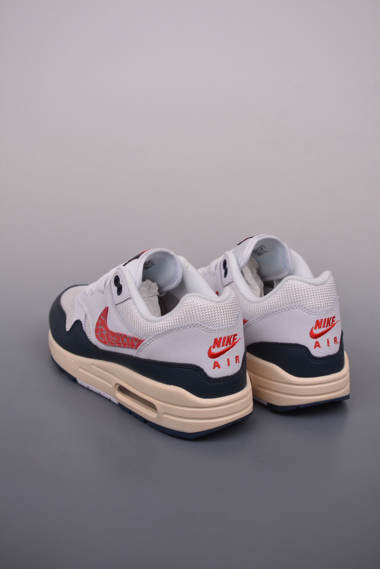 Nike Sneakers-199