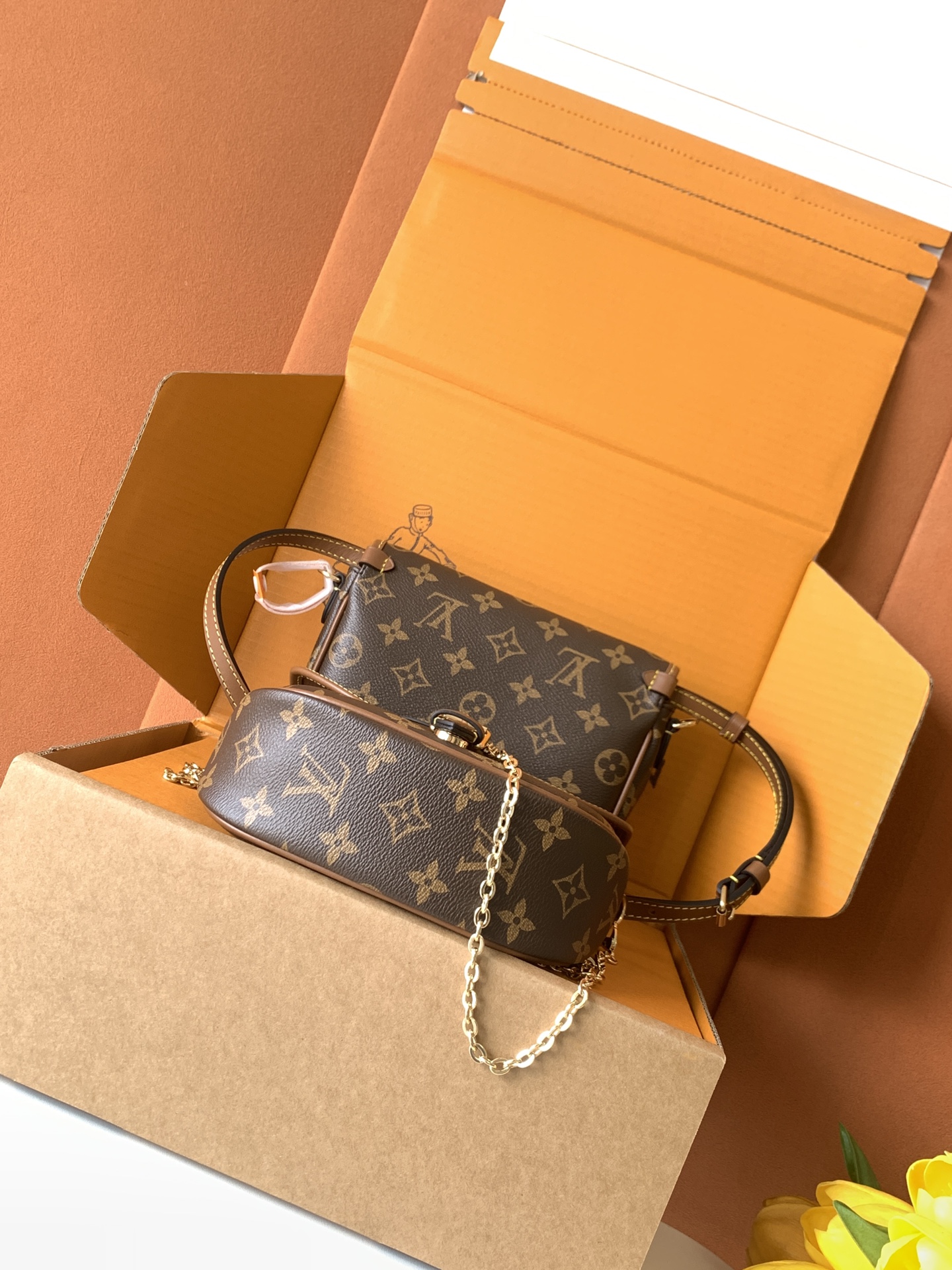 Louis Vuitton bag-130
