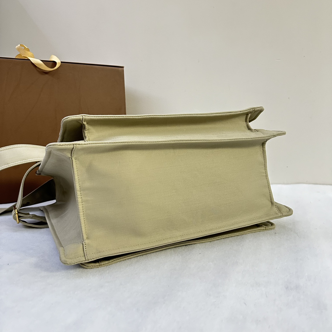 Burberry bag-93