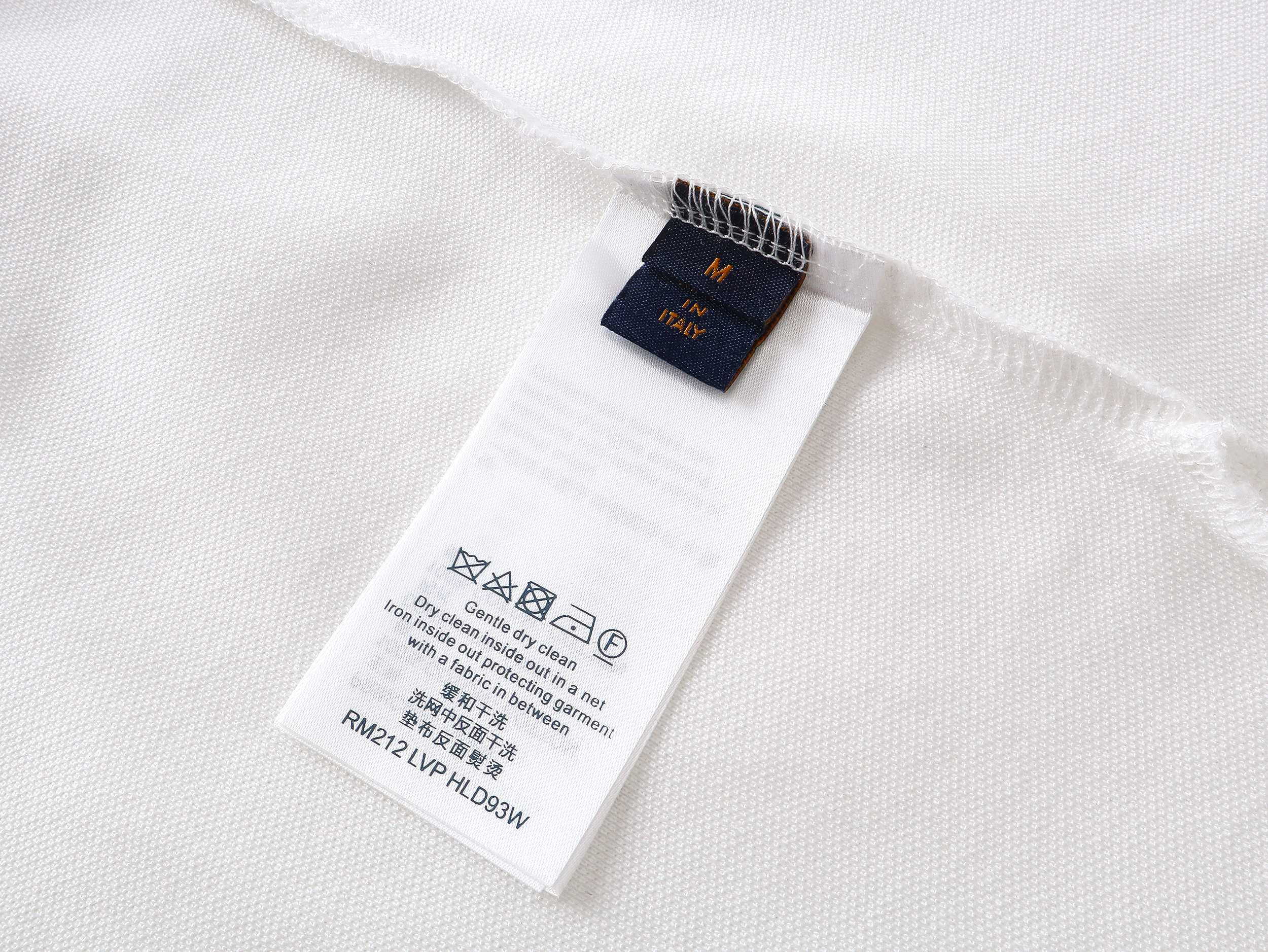 LV clothing-170