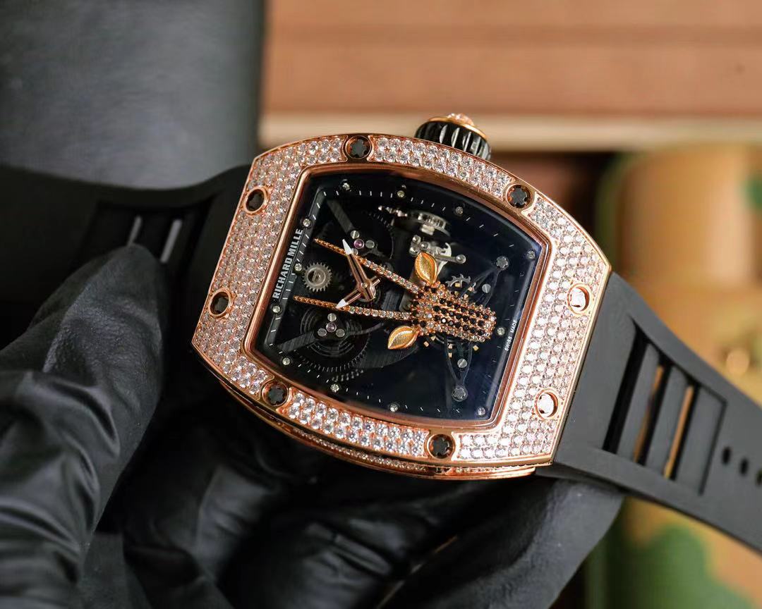 Watch 25