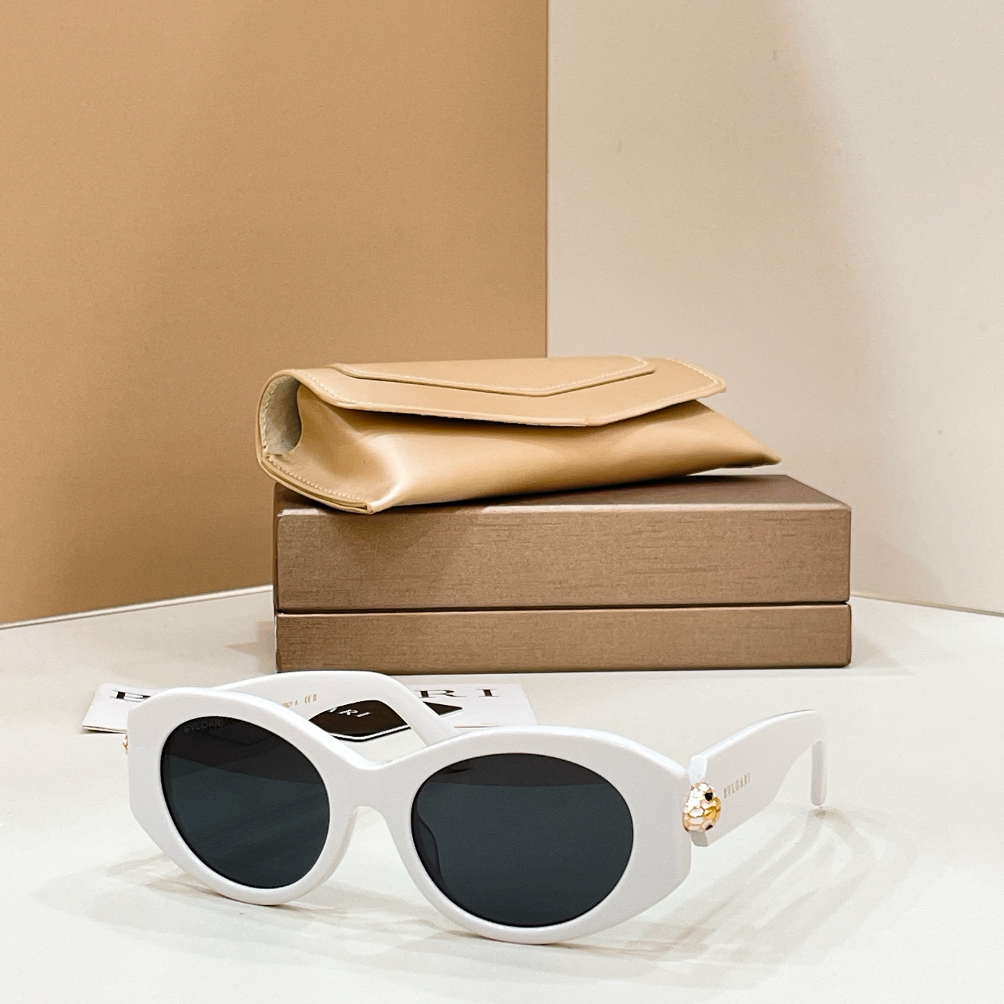 BV glasses-54