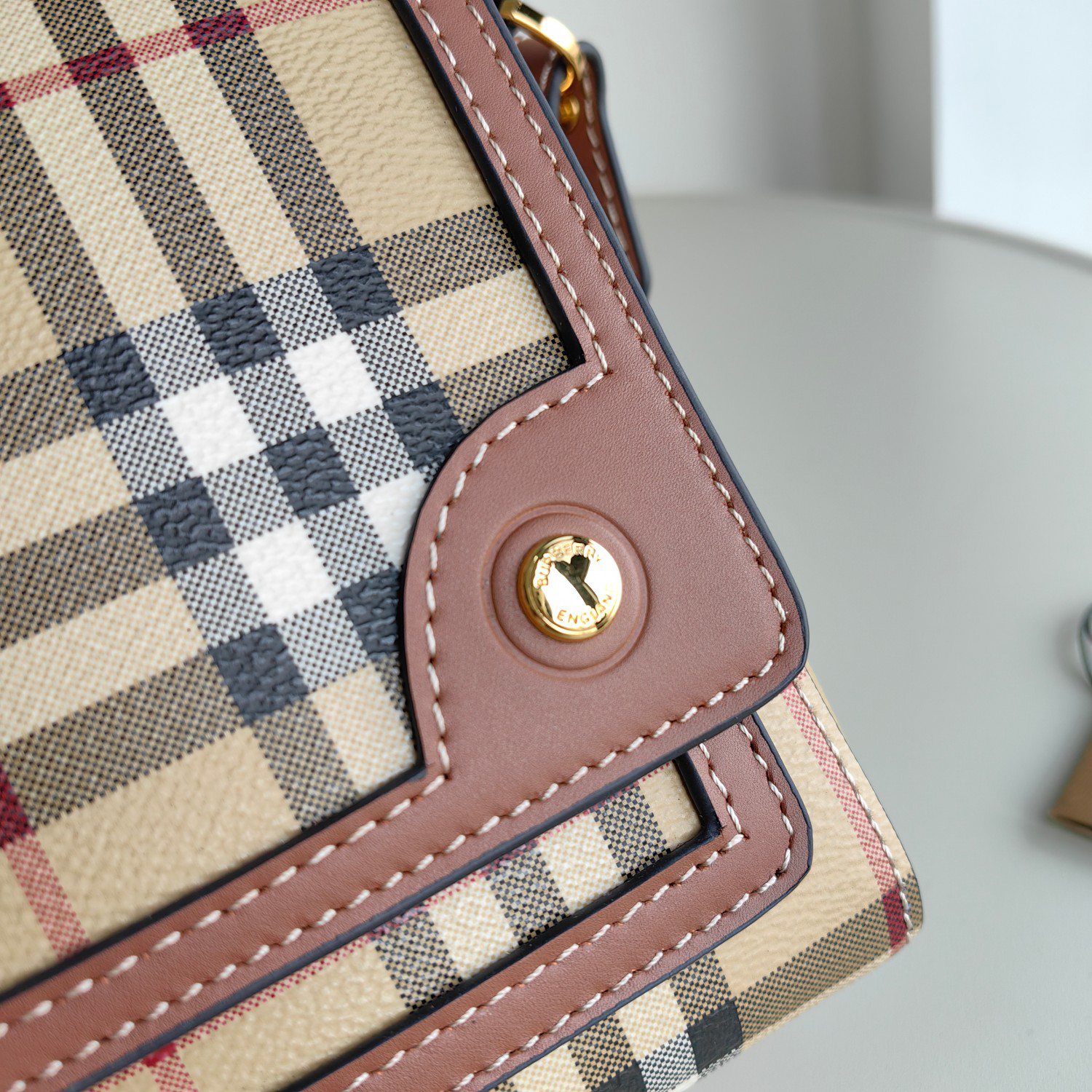 Burberry bag-109