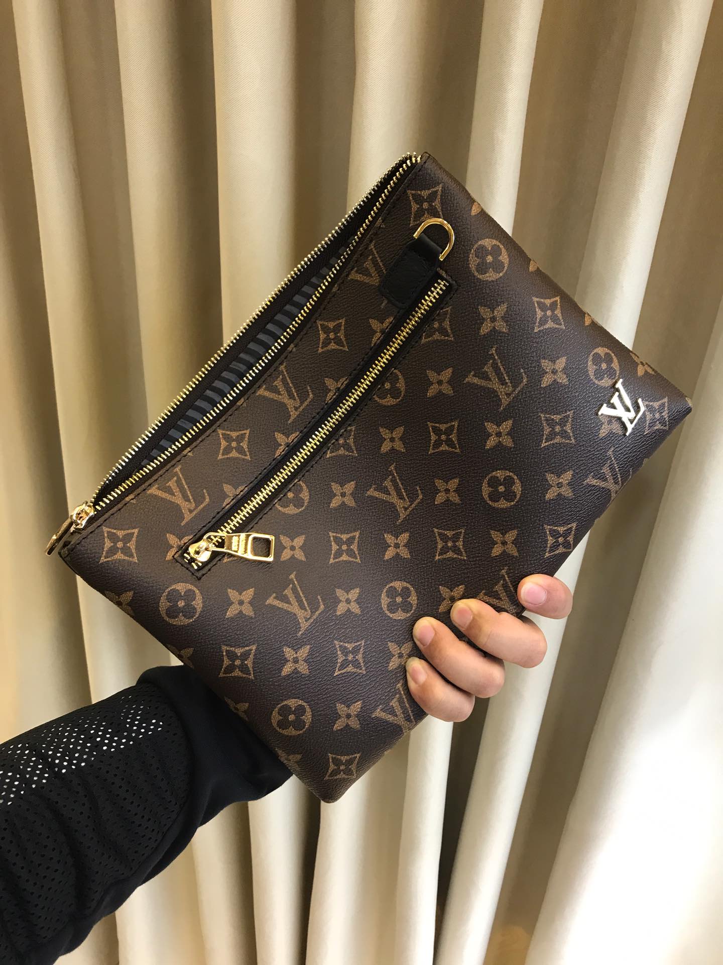 Louis Vuitton bag-45
