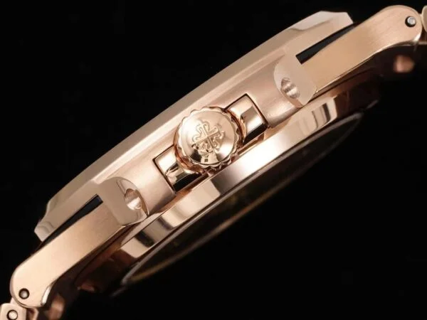 Nautilus 5711/1A-018  40 mm, Rose Gold Black Dial Iced out