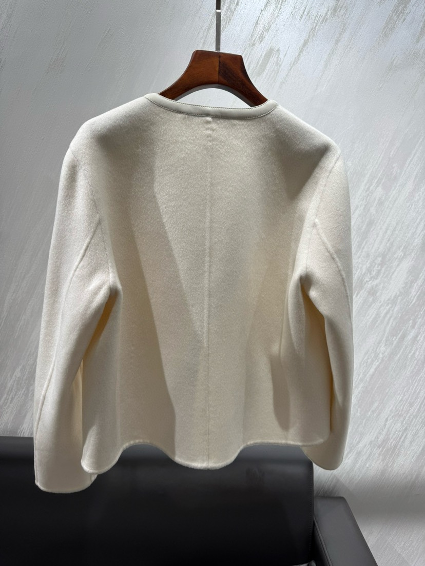 Hermes Clothing-326