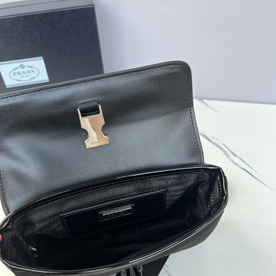 Prada bag-228