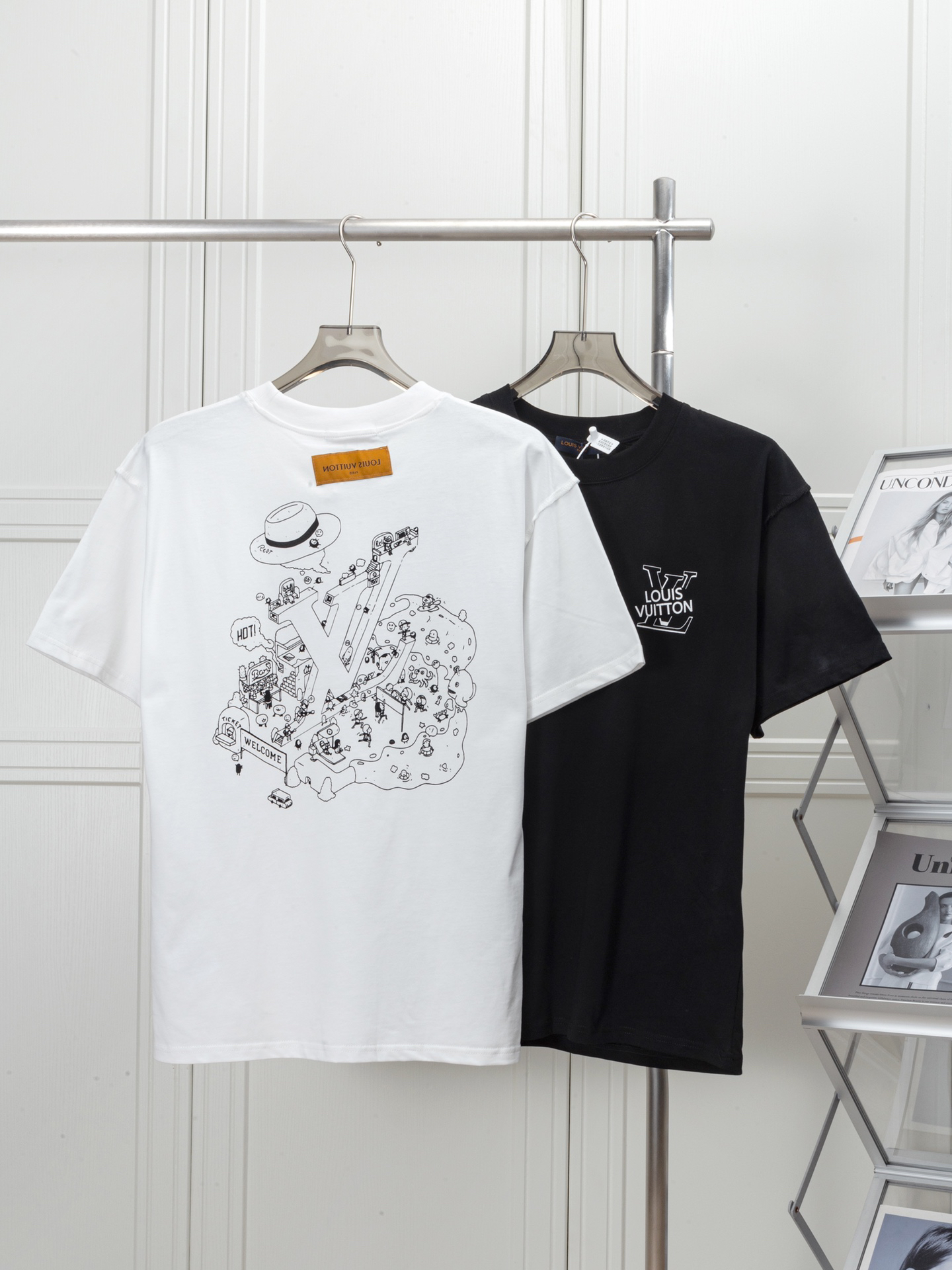 LV clothing-107