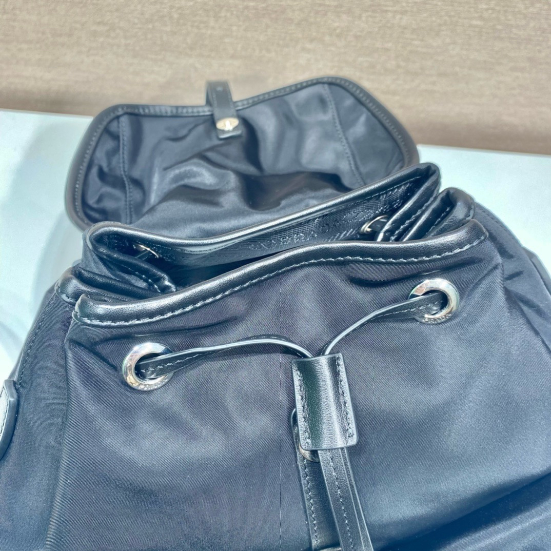 Prada bag-299