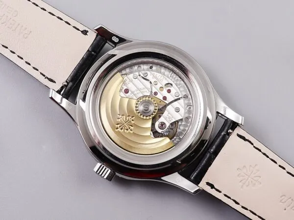 Complications 5205R-011 ANNUAL CALENDAR, MOON PHASES.  40 mm,Rose gold Blue Dial