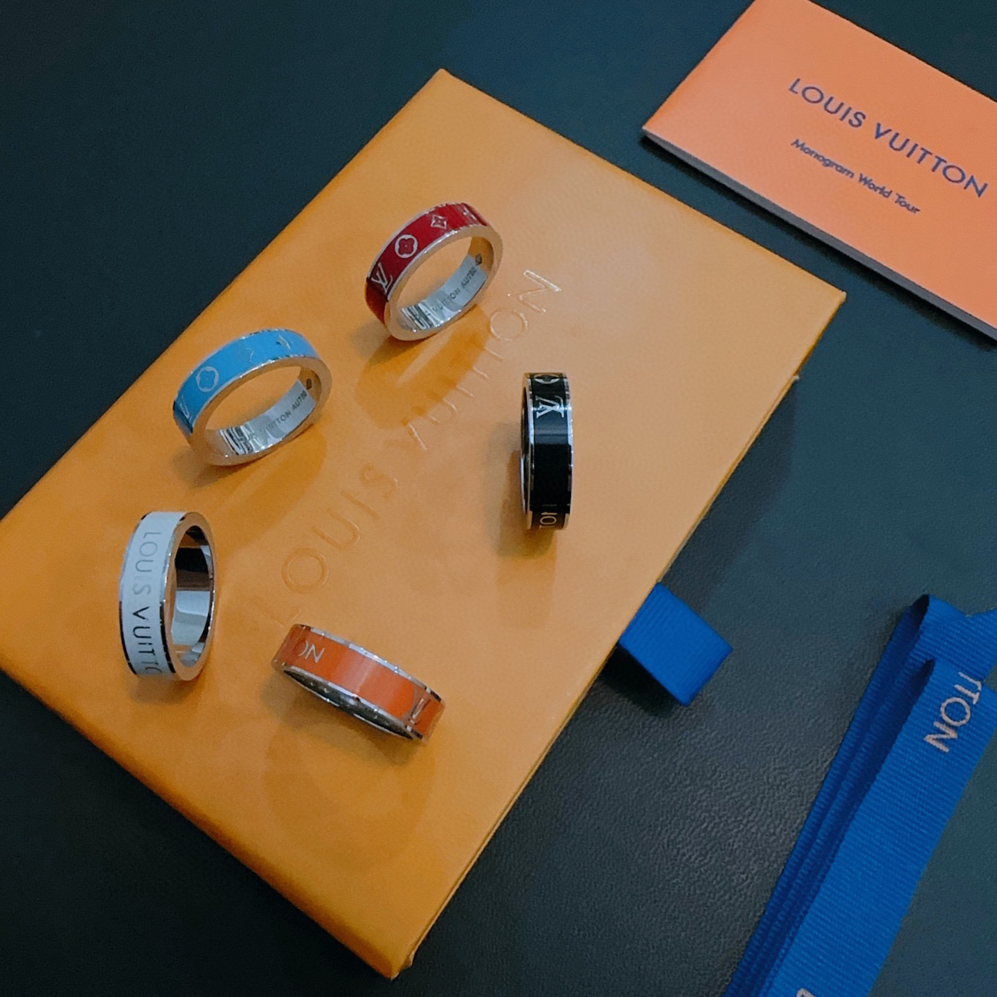 LV ring-63