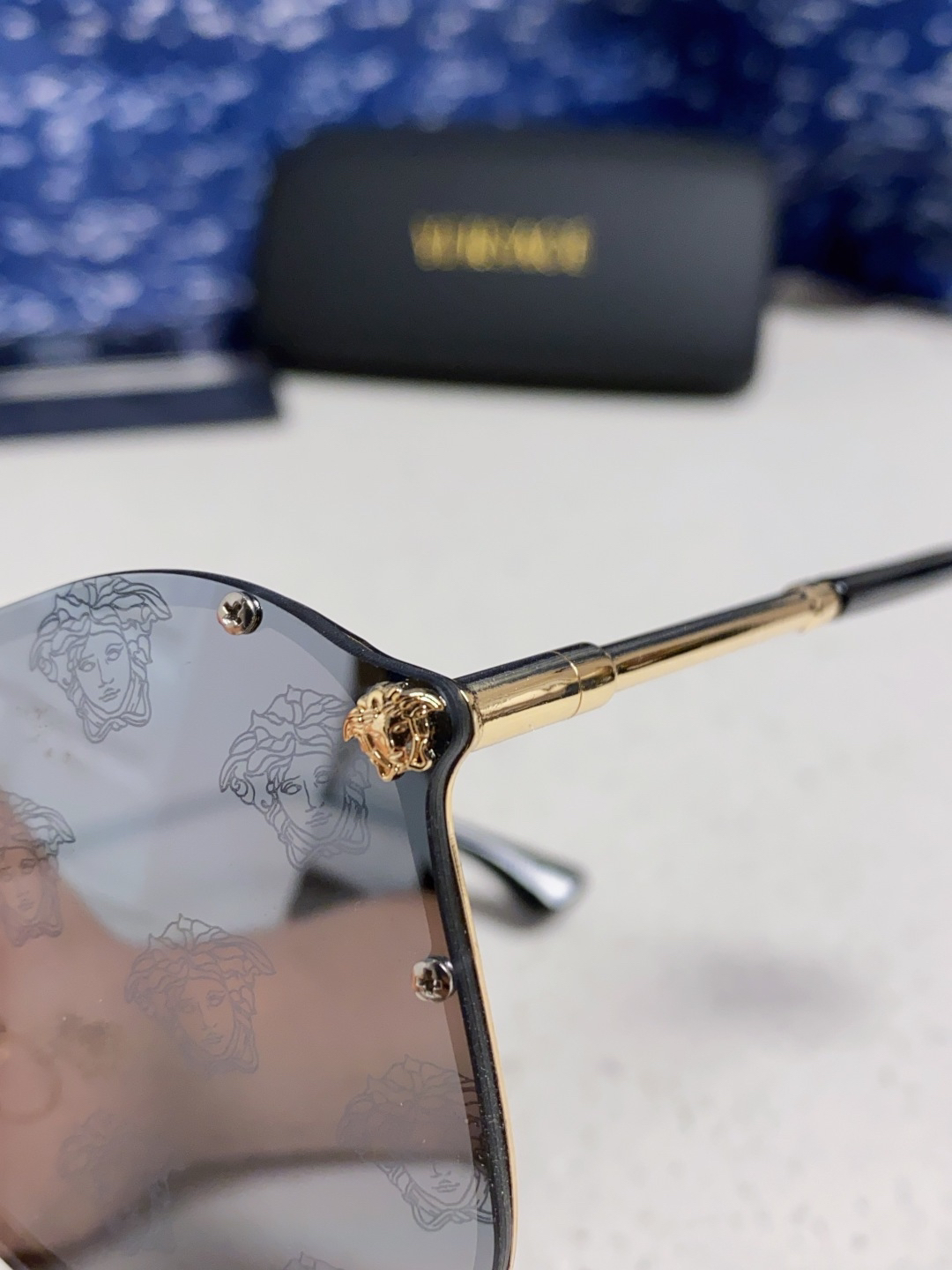 Versace glasses-15