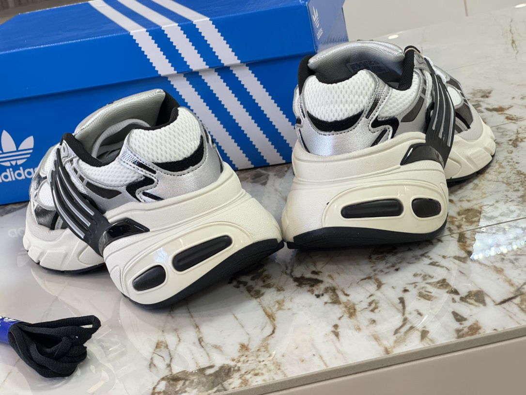 Adidas Sneakers-135