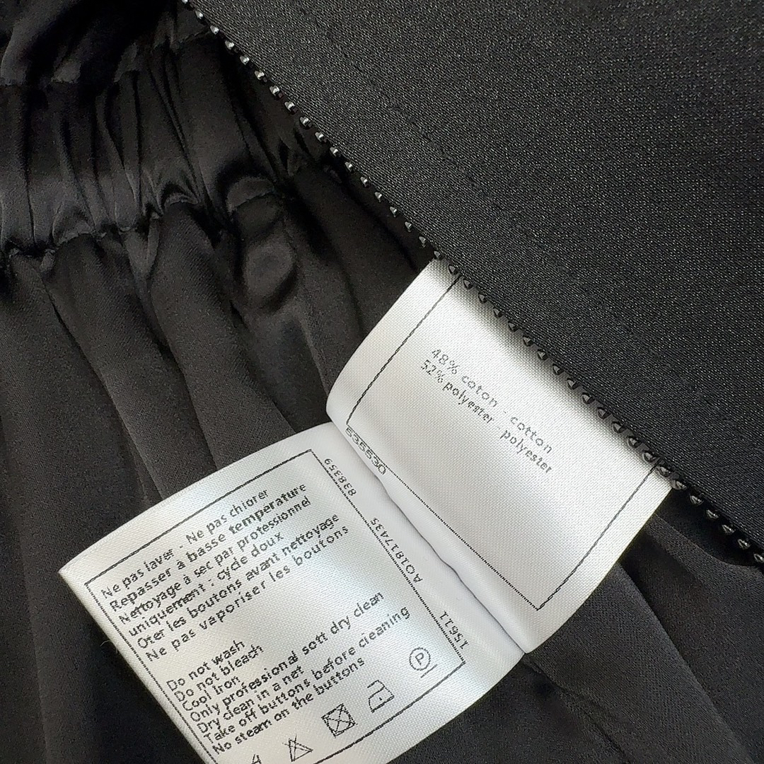 Chanel Clothing-224