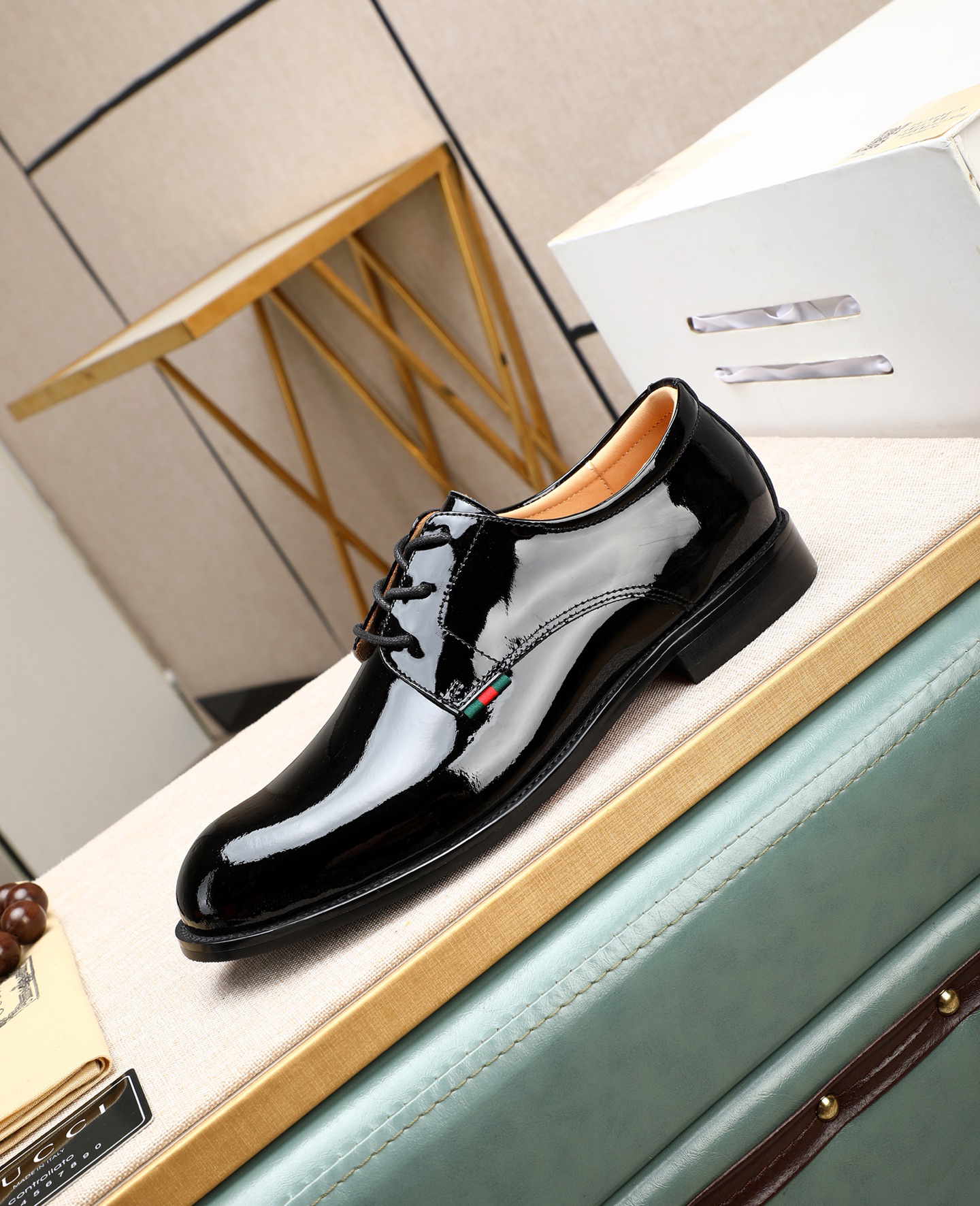Gucci men's leather shoes-115