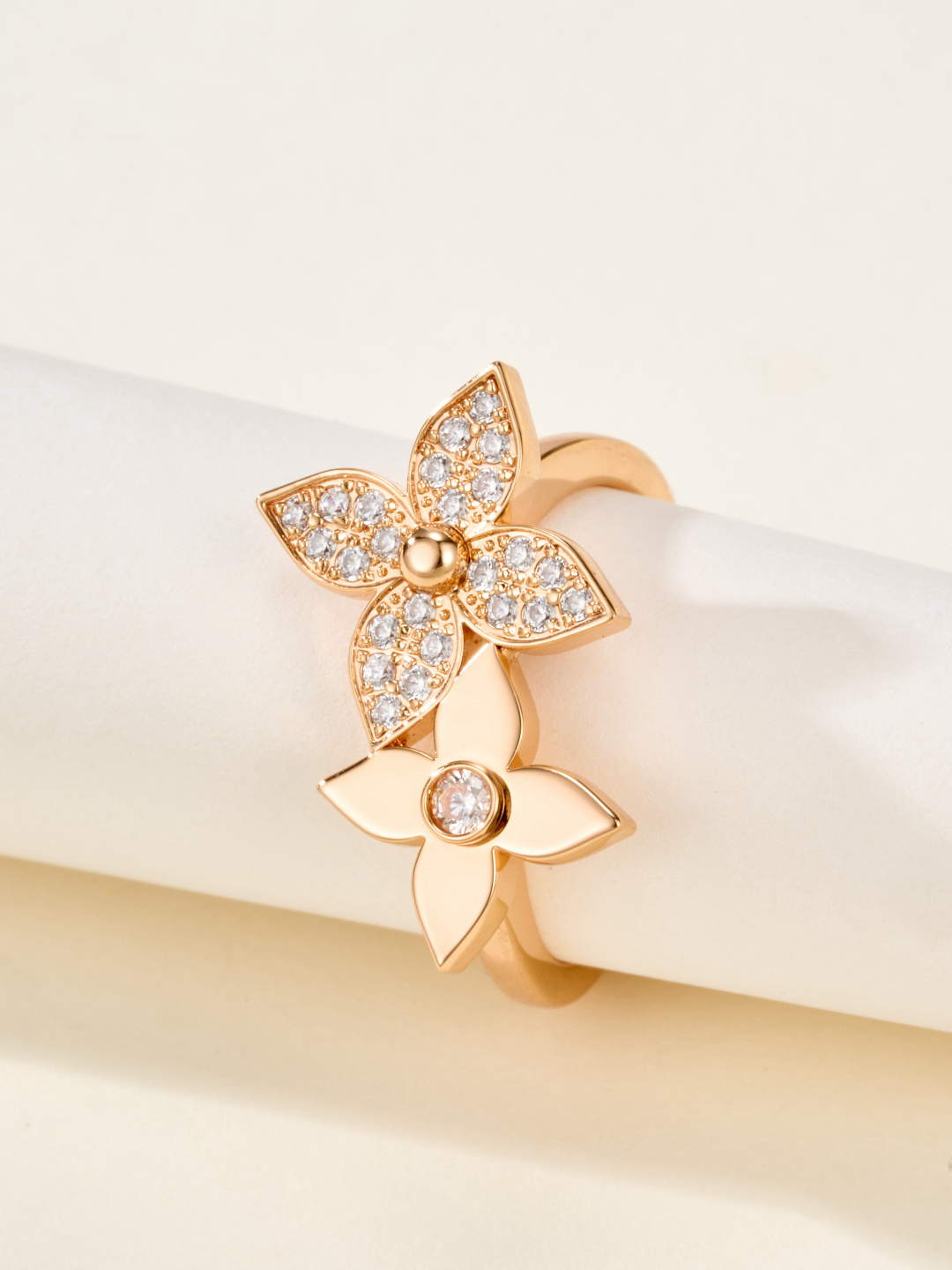 LV ring-19
