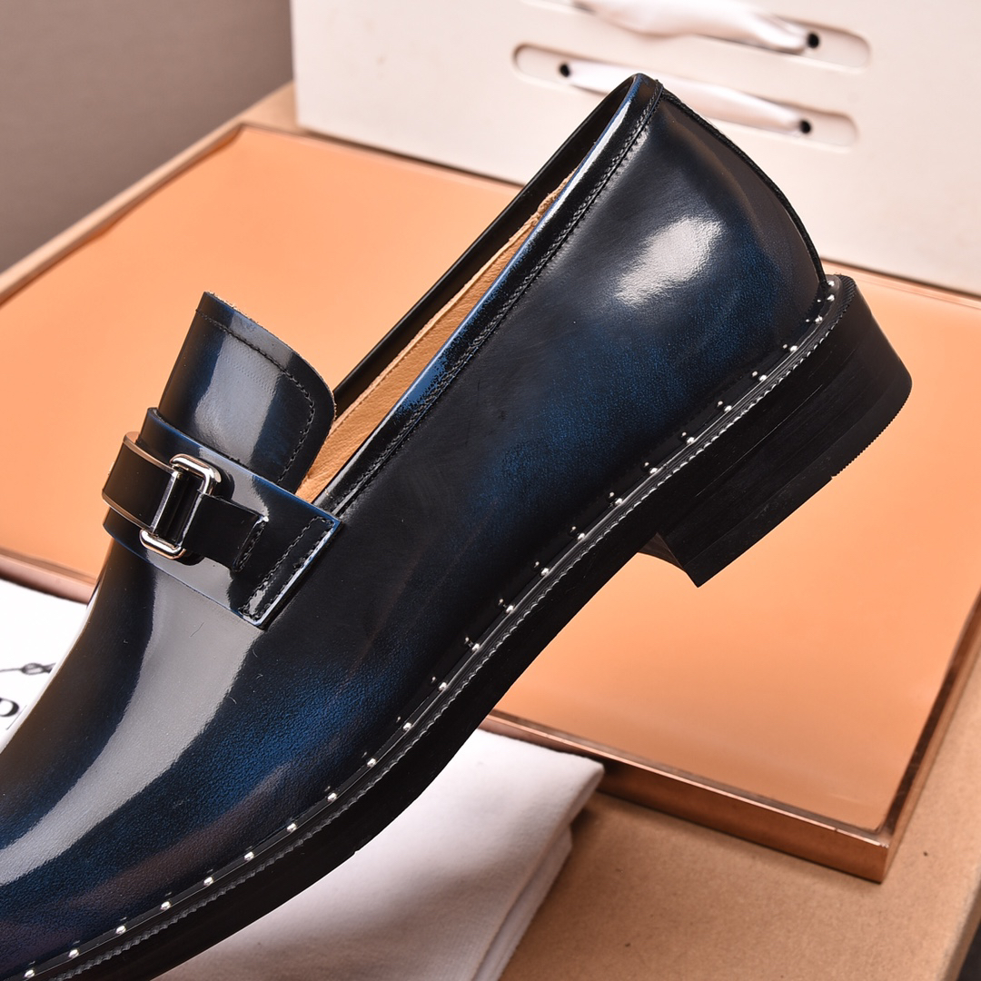 Prada men's leather shoes-42