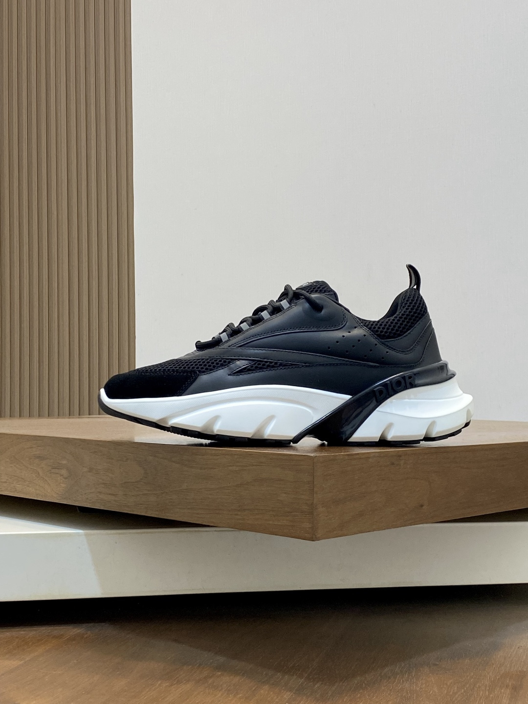 Dior Sneakers-175