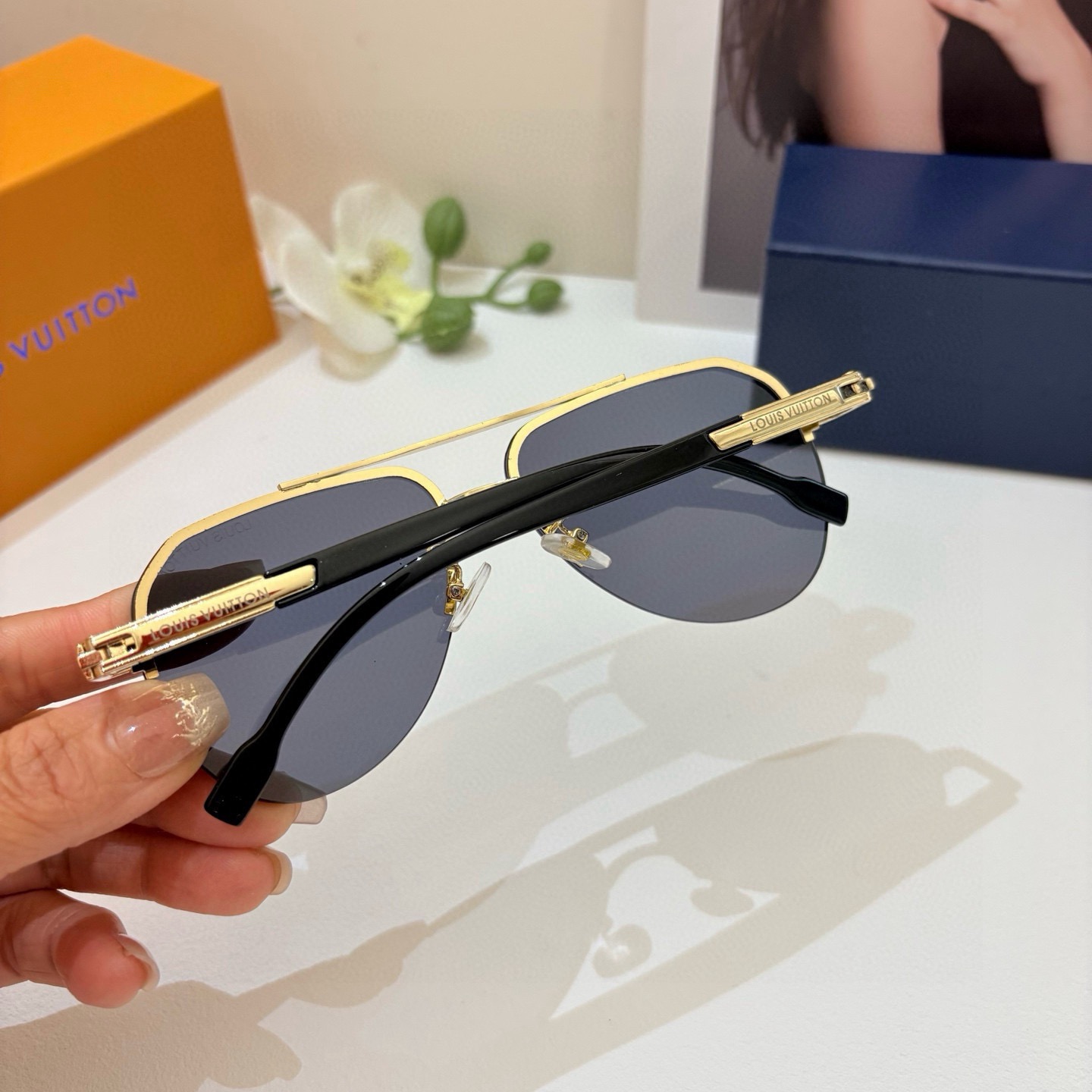 LV glasses-58